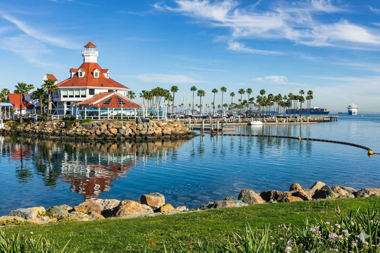 Hero image for SunnyHome Cleaners