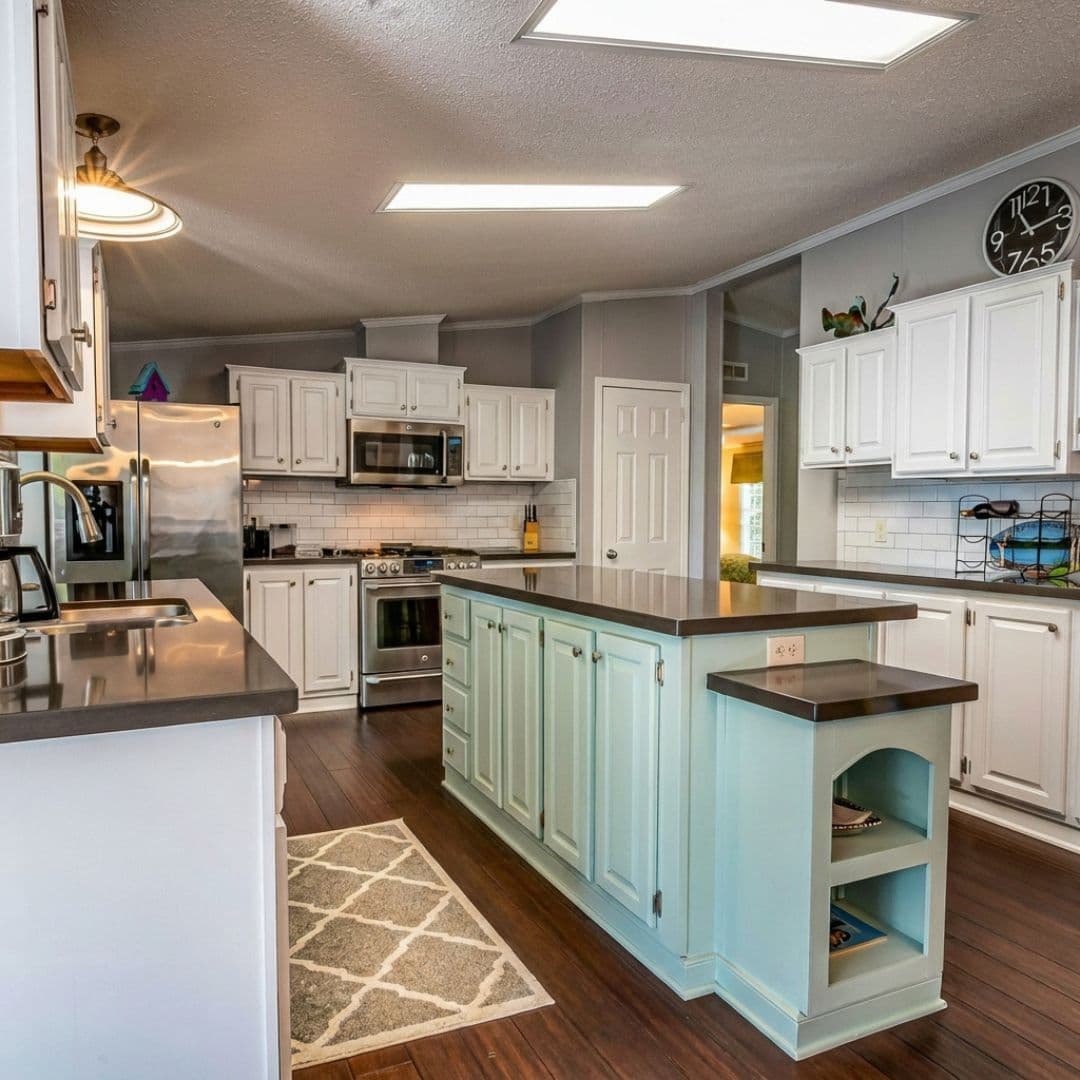 Professional House Cleaning in Long Beach: Why a Deep Clean Is More Than Just the surface? image